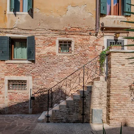 Apartmán Ca' Del Majo *